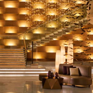 لوبي الفندق