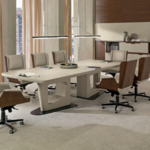 طاولة اجتماعات