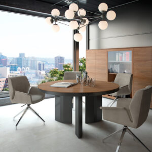 طاولة اجتماعات